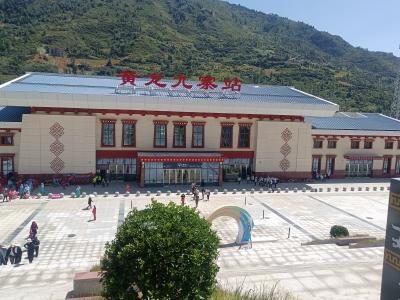 高铁站清洗